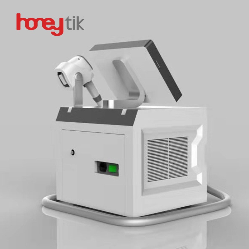 Laser Hair Removal Equipment Portable 3 Wavelength 1064 755 808nm for Clinic